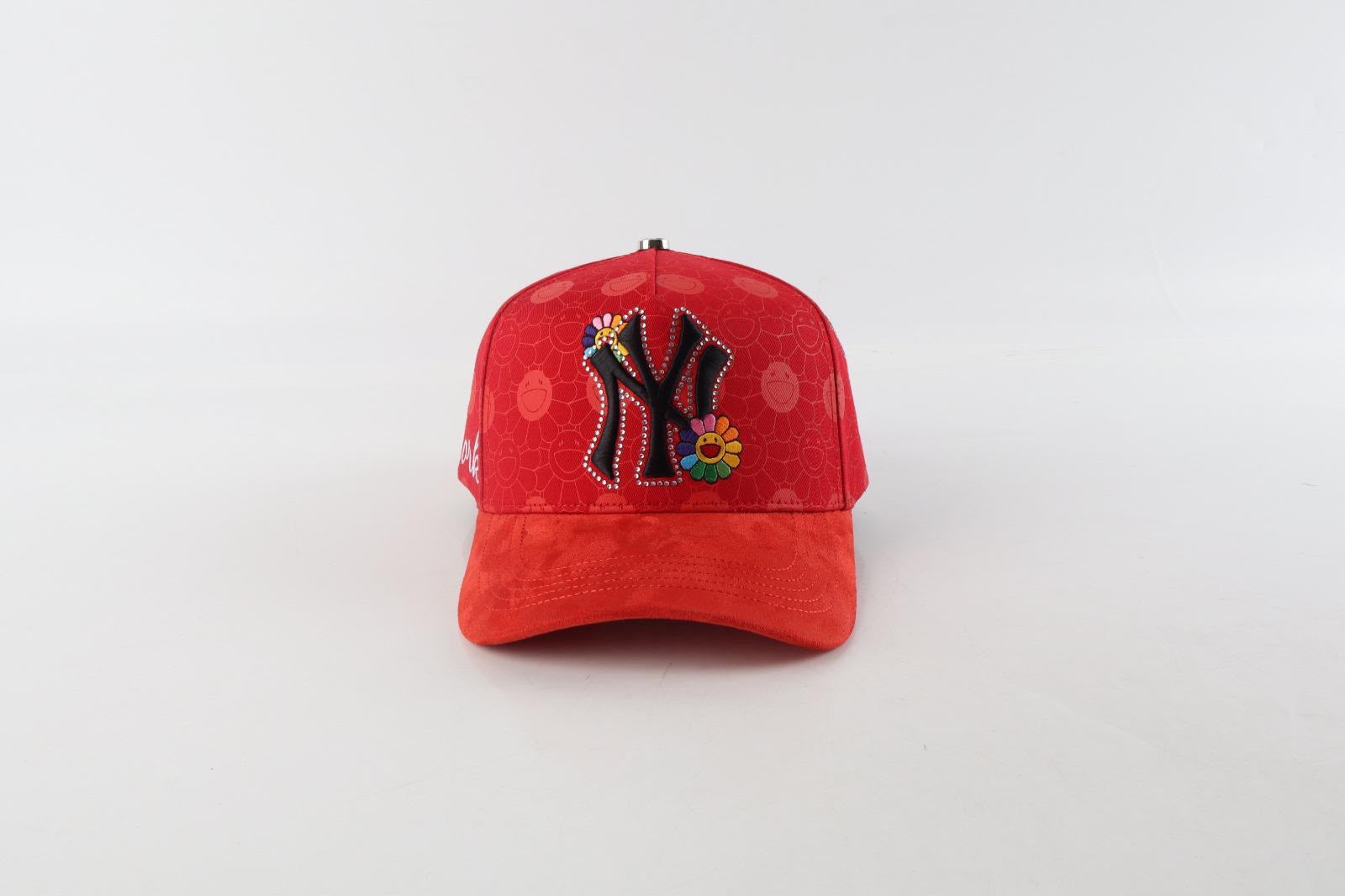 Gorra VQZ New York Red Flowers — B3 Glow Moda
